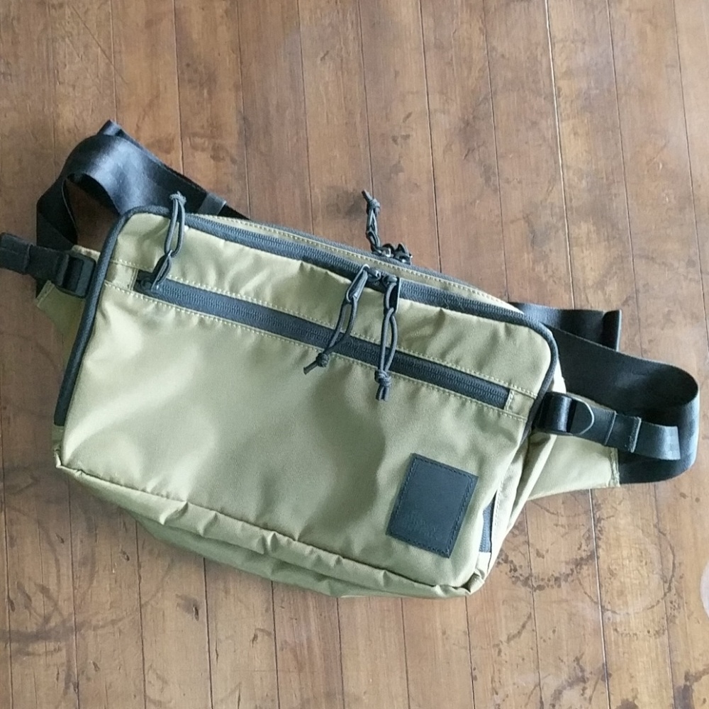 The Brown Buffalo Concealsling